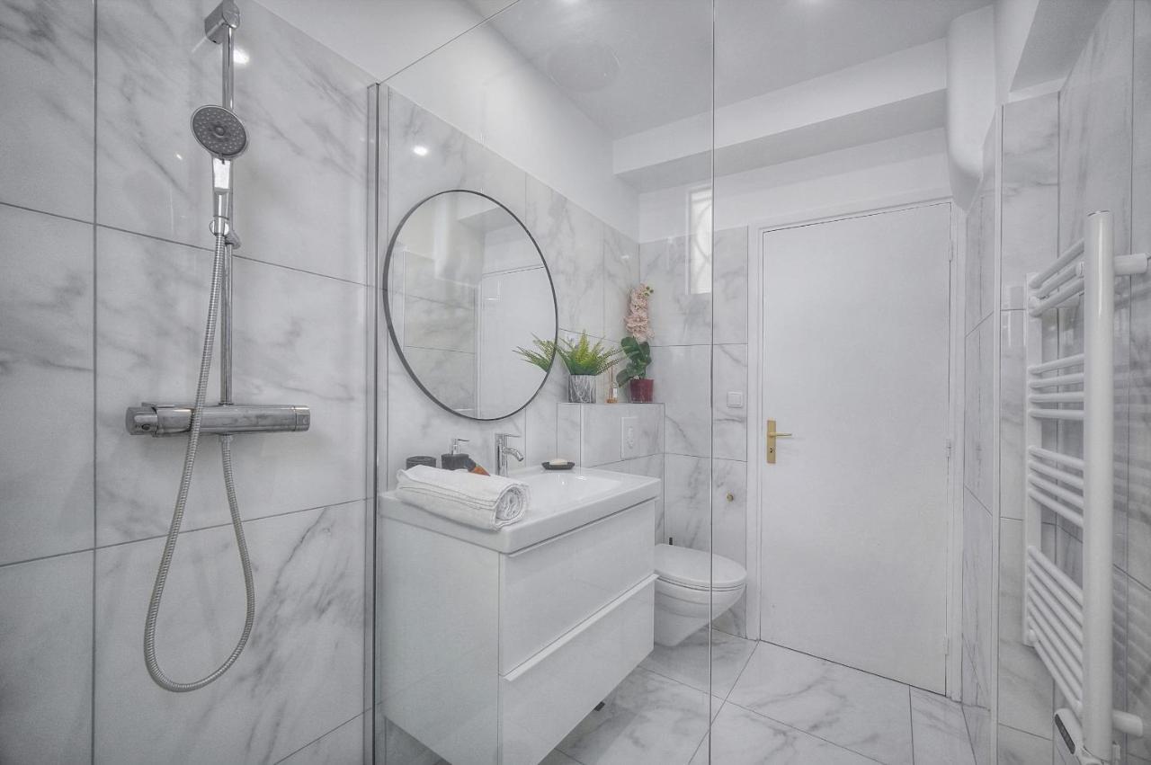 Studio Lumineux 200 M Des Plages A0B192 Cannes Exterior foto